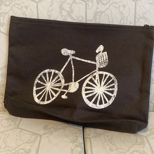 NIP Thirty One Bicycle Zipper Tote